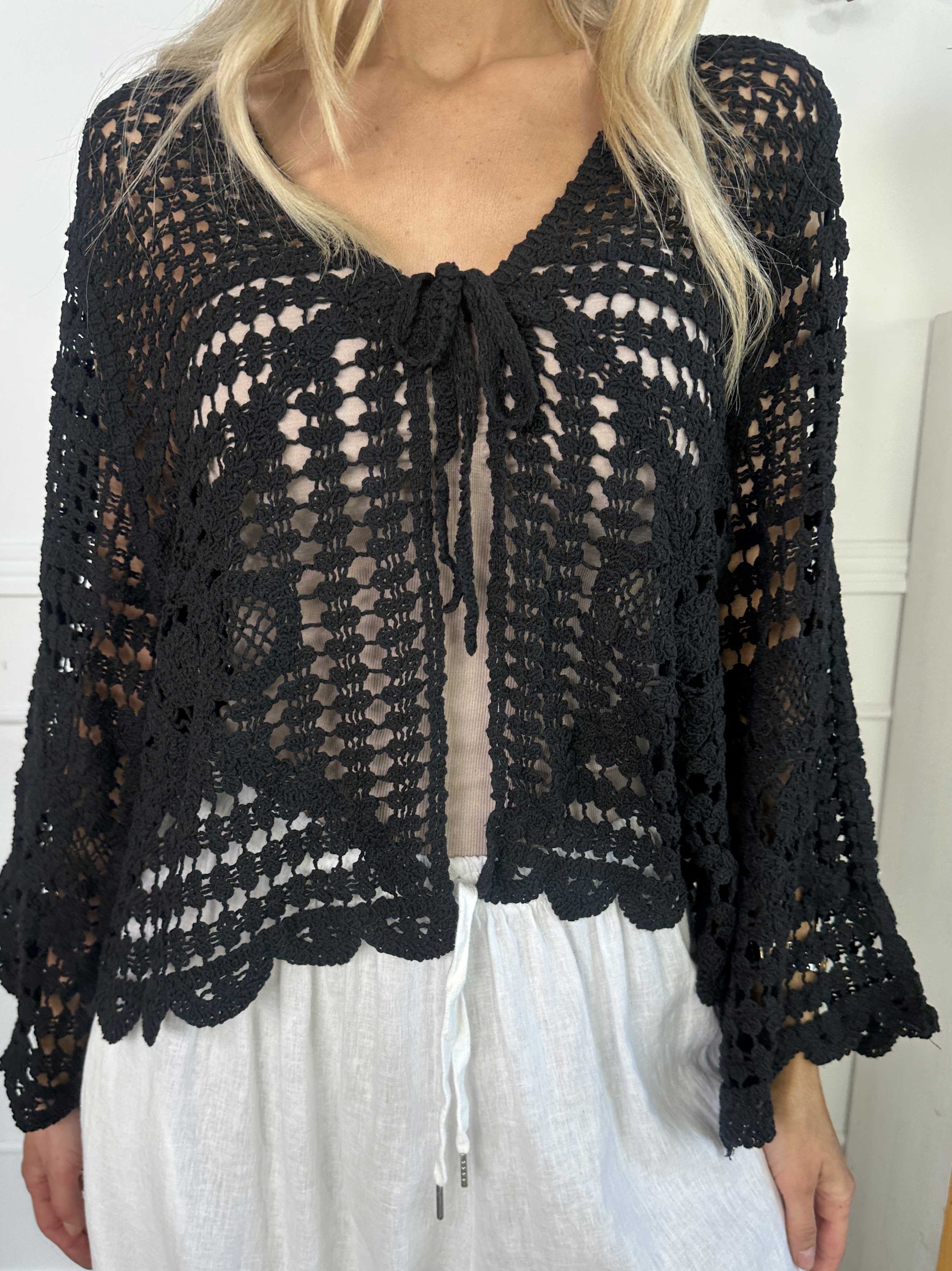 Marina - Söt virkad bomullskofta med liten rosett